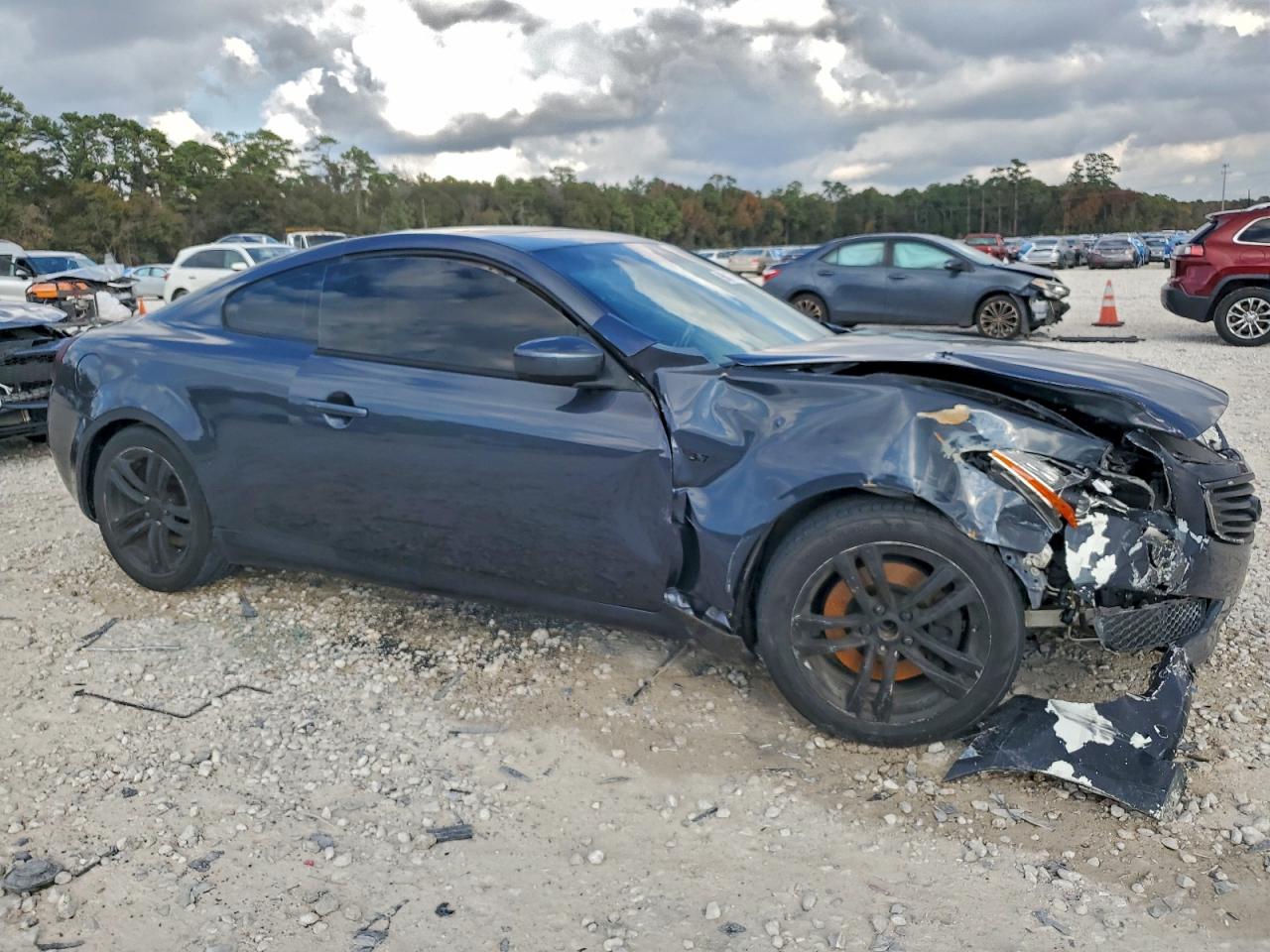 2009 INFINITI G37 BASE photo 4