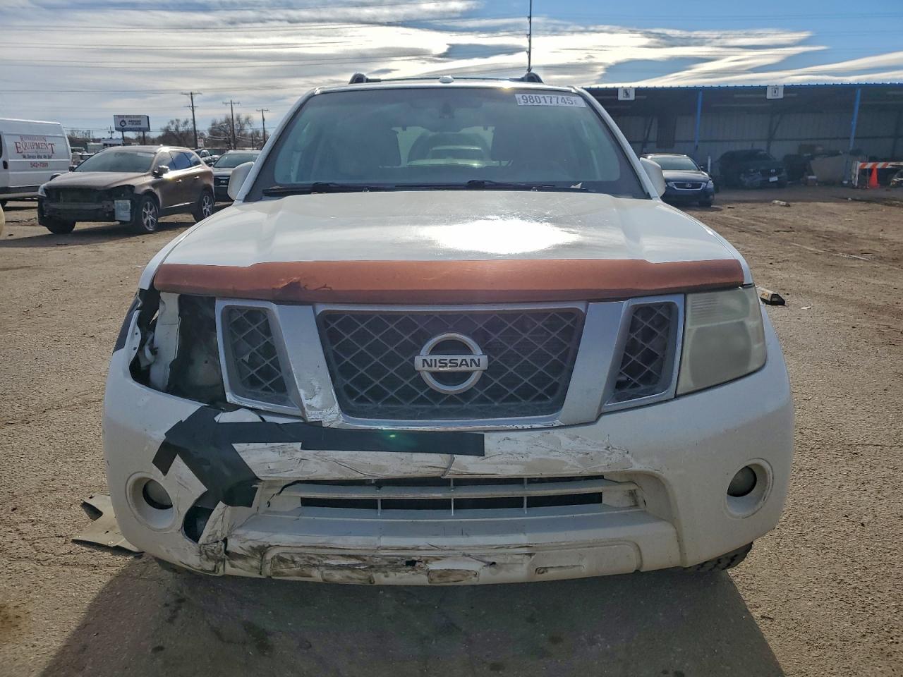 2009 NISSAN PATHFINDER S photo 9