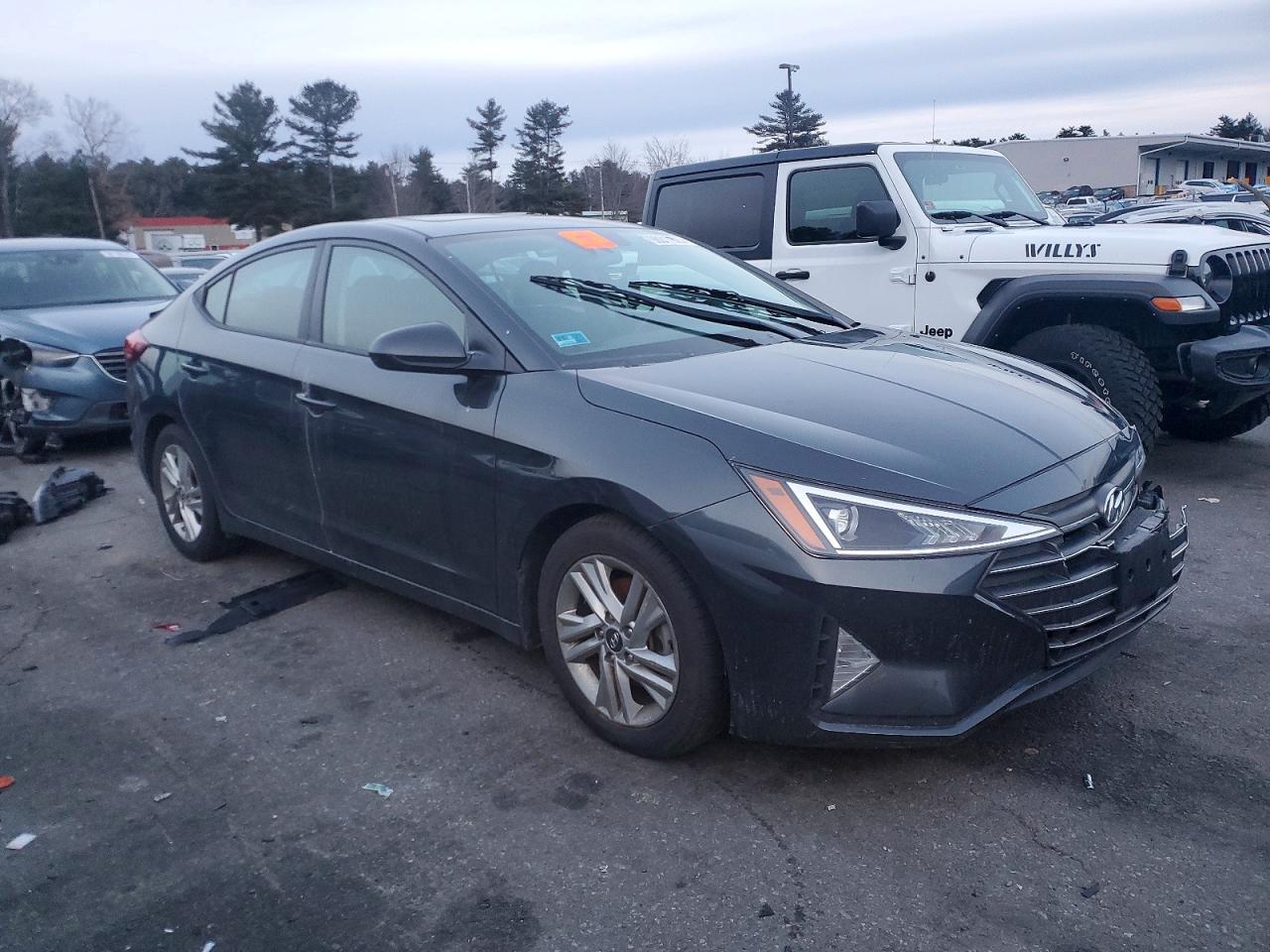 2020 HYUNDAI ELANTRA SEL photo 4