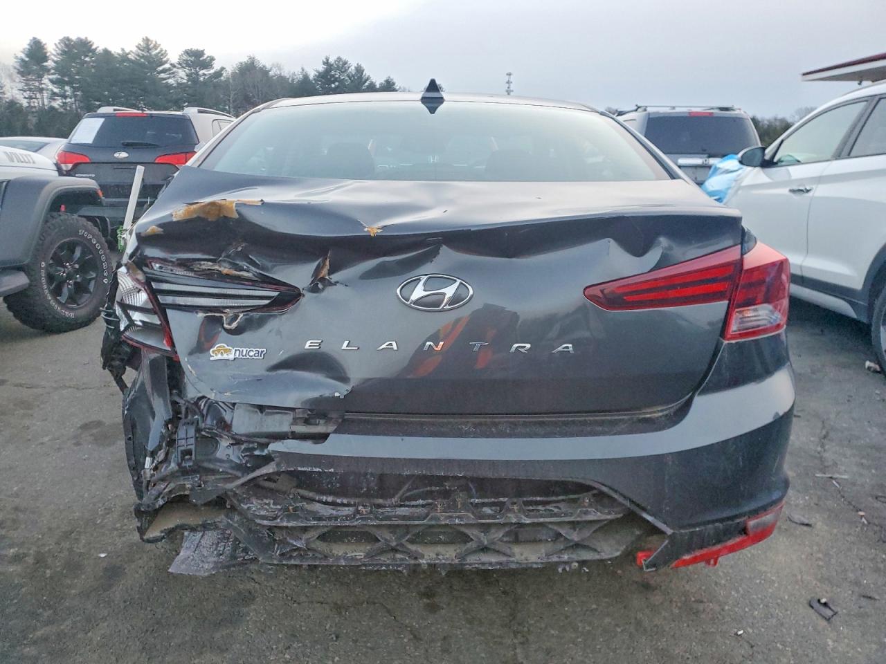 2020 HYUNDAI ELANTRA SEL photo 6