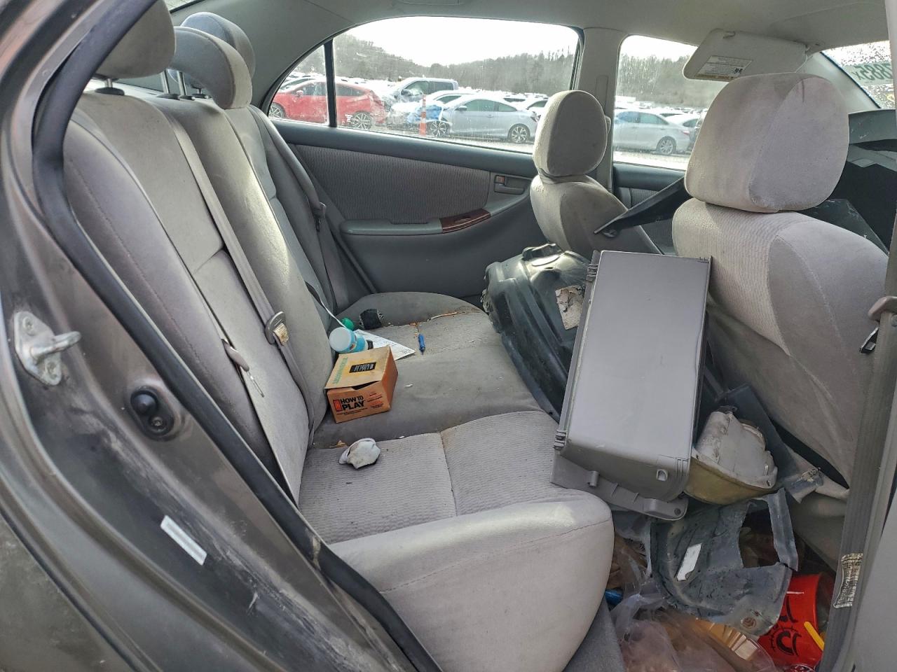 2005 TOYOTA COROLLA CE photo 10