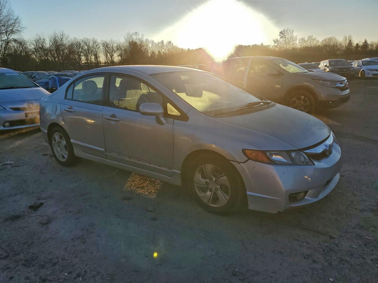 2010 HONDA CIVIC LX photo 4