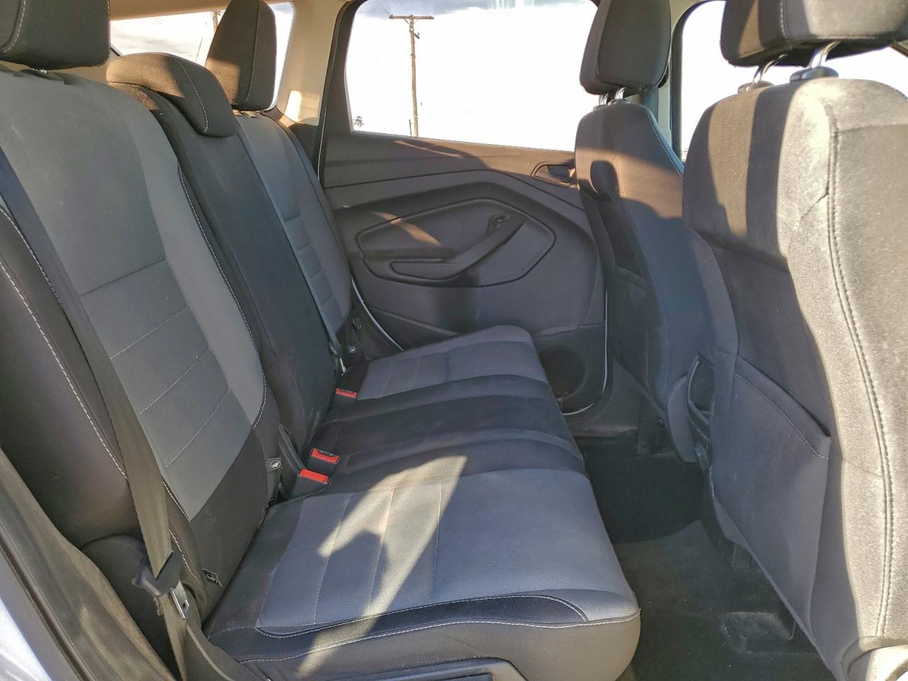 2017 FORD ESCAPE S photo 11
