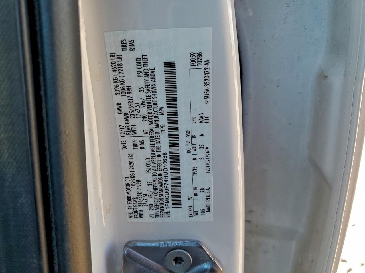 2017 FORD ESCAPE S photo 13