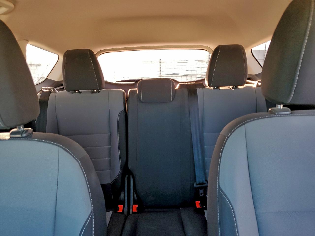 2017 FORD ESCAPE S photo 10