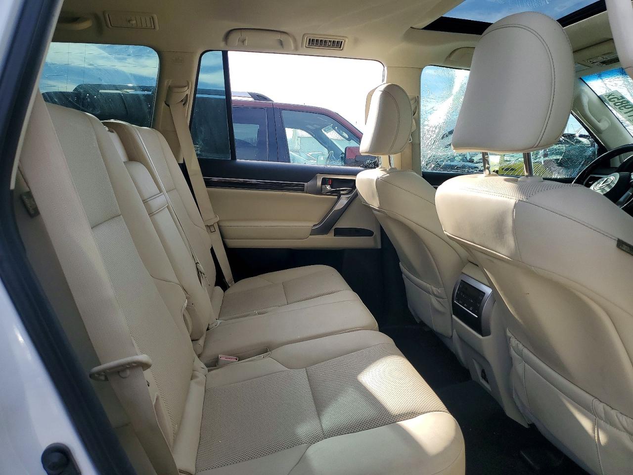 2022 LEXUS GX 460 photo 11