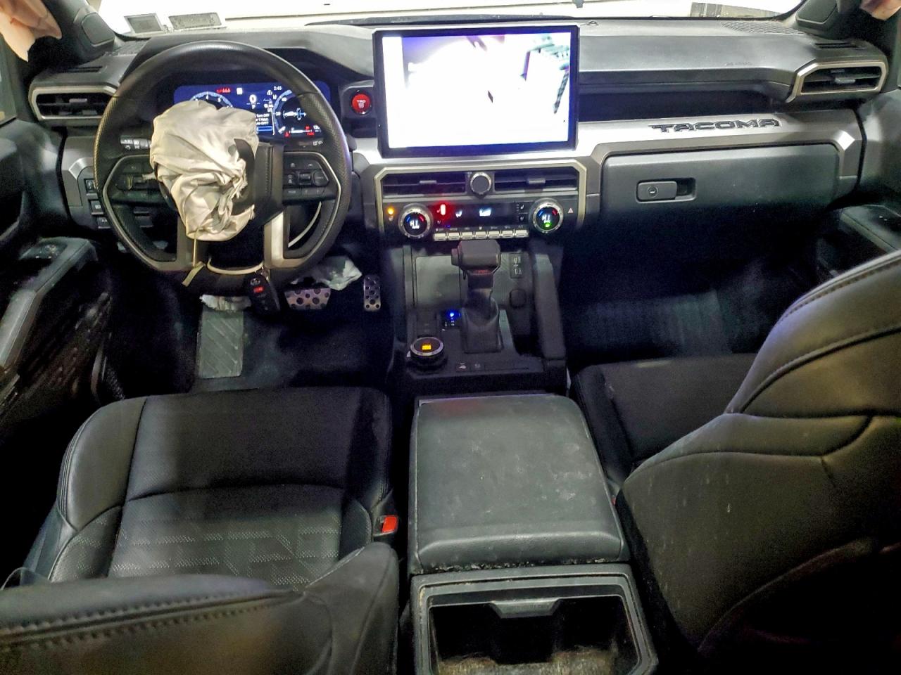 2024 TOYOTA TACOMA DOUBLE CAB photo 8