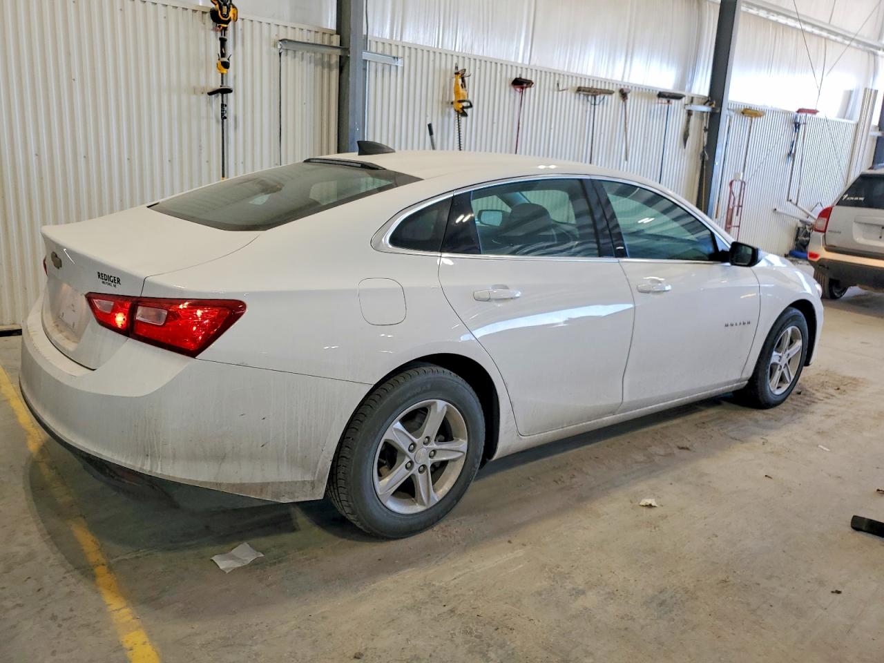 2020 CHEVROLET MALIBU LS photo 3