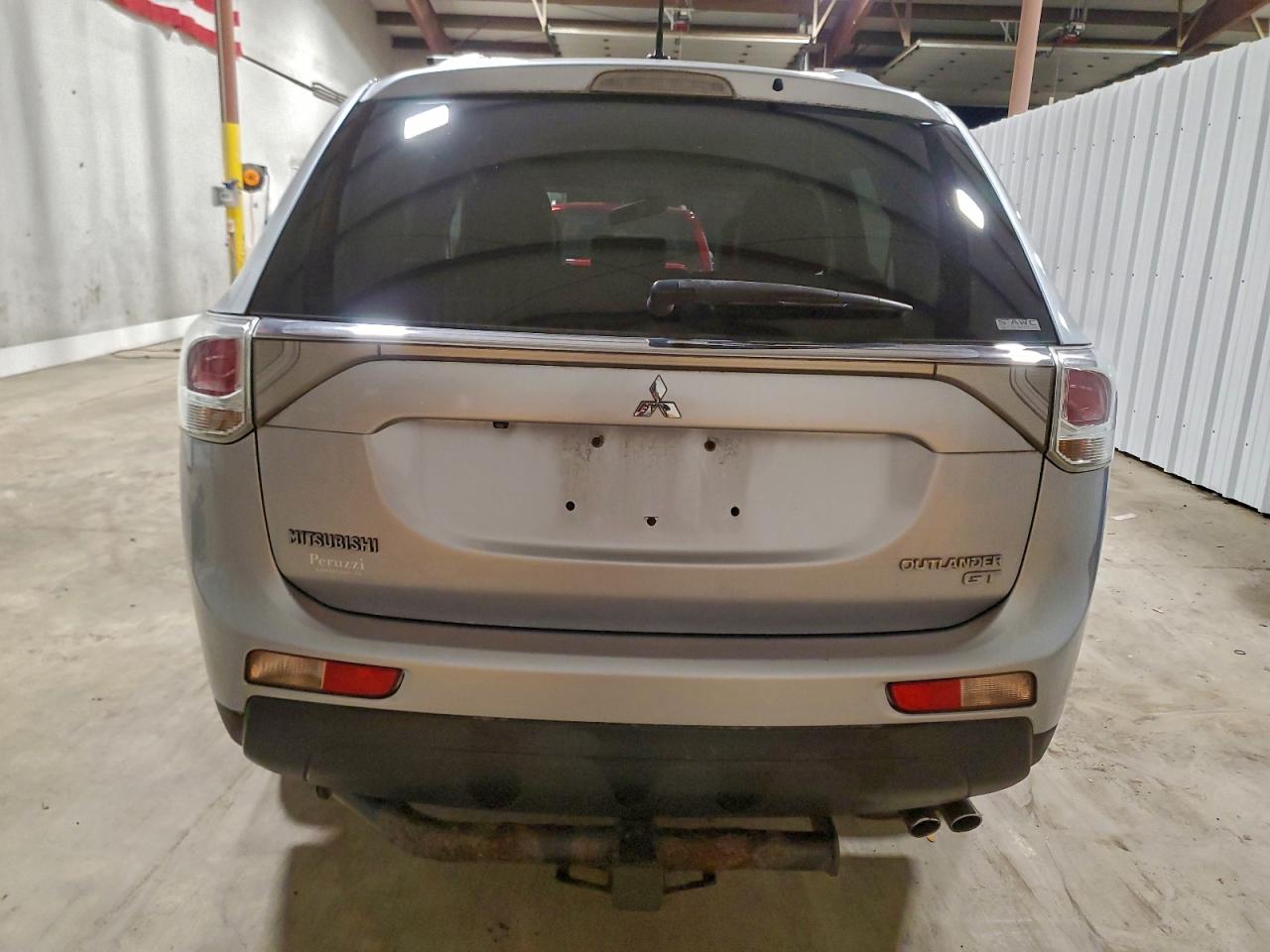 2014 MITSUBISHI OUTLANDER GT photo 6