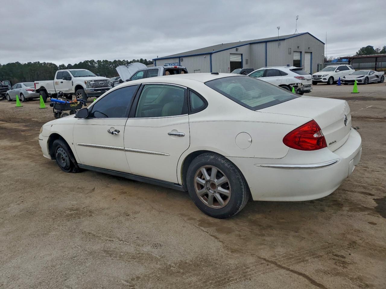 2009 BUICK LACROSSE CX photo 2