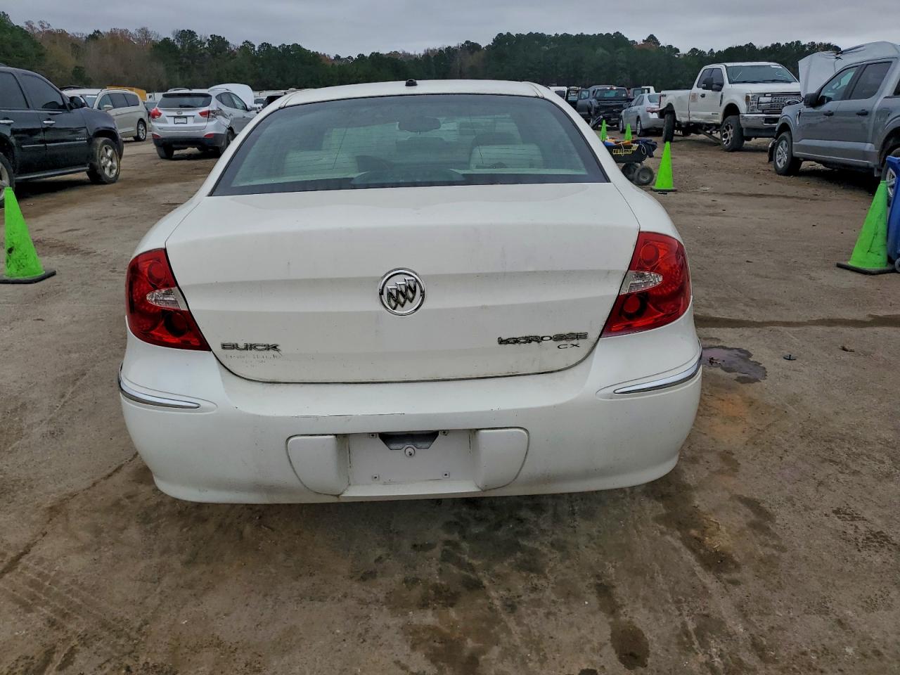 2009 BUICK LACROSSE CX photo 6