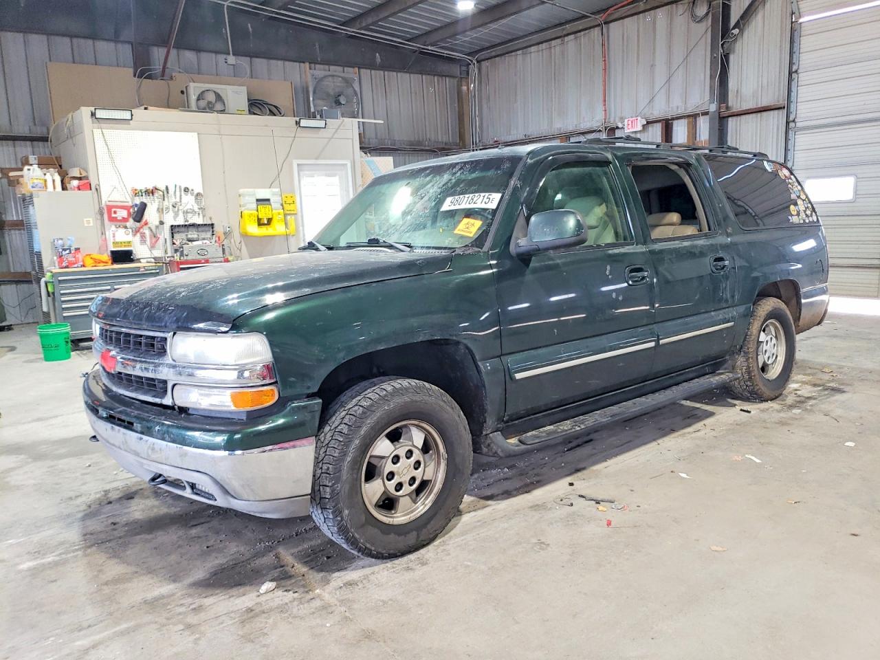 2002 CHEVROLET SUBURBAN