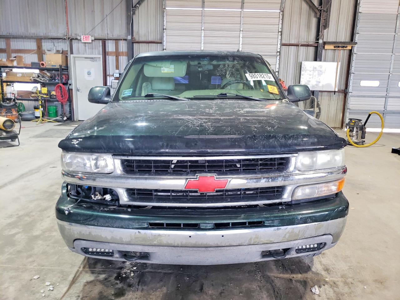 2002 CHEVROLET SUBURBAN K1500 photo 5