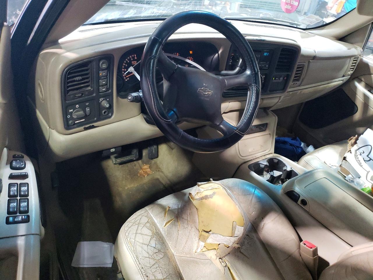 2002 CHEVROLET SUBURBAN K1500 photo 8