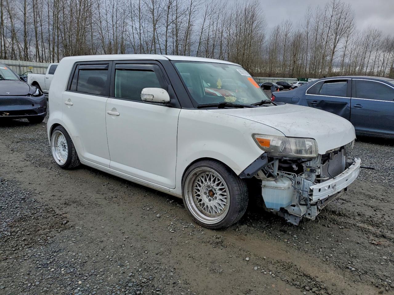 2009 TOYOTA SCION XB photo 4