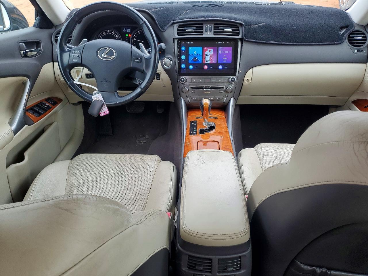 2009 LEXUS IS 250 photo 8