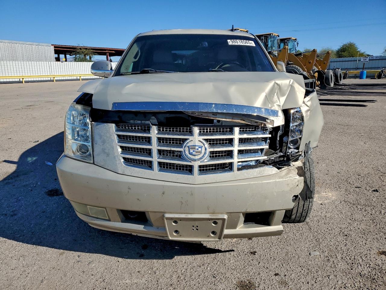 2009 CADILLAC ESCALADE photo 5