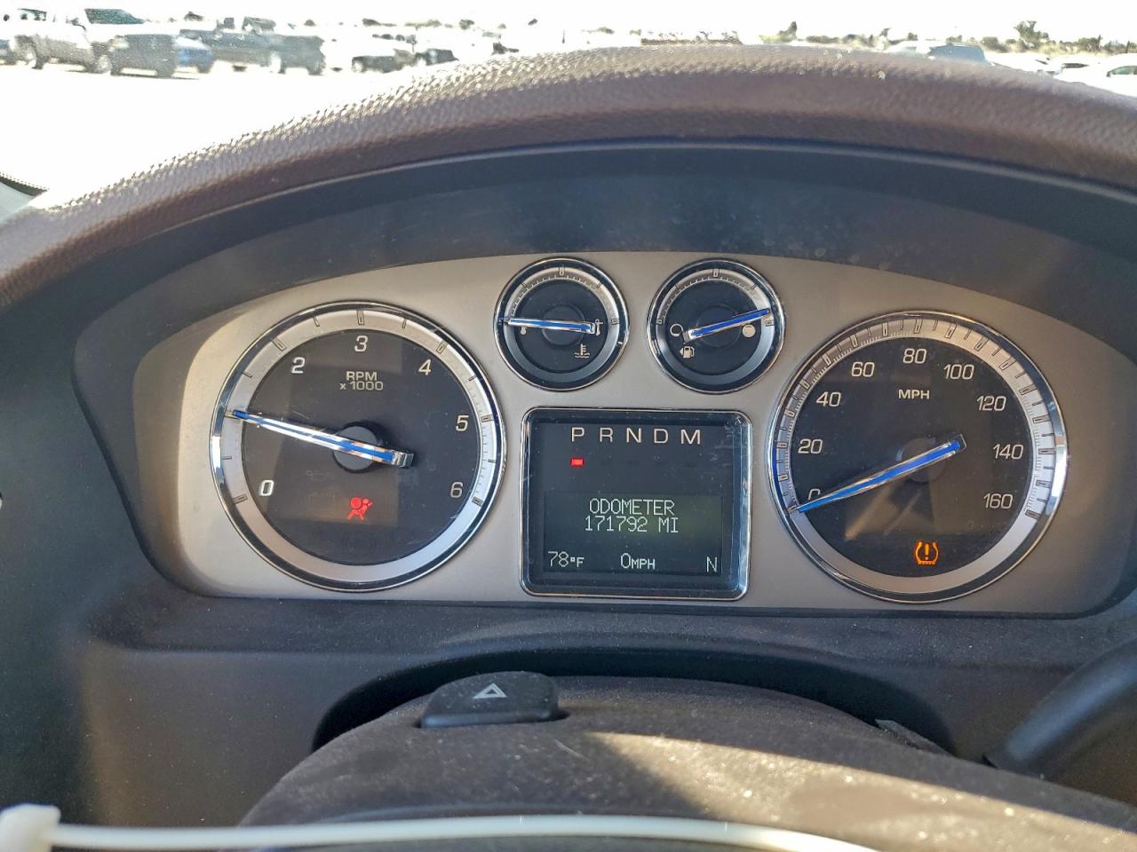 2009 CADILLAC ESCALADE photo 9