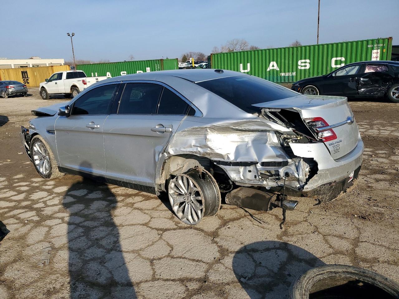 2015 FORD TAURUS LIMITED photo 2