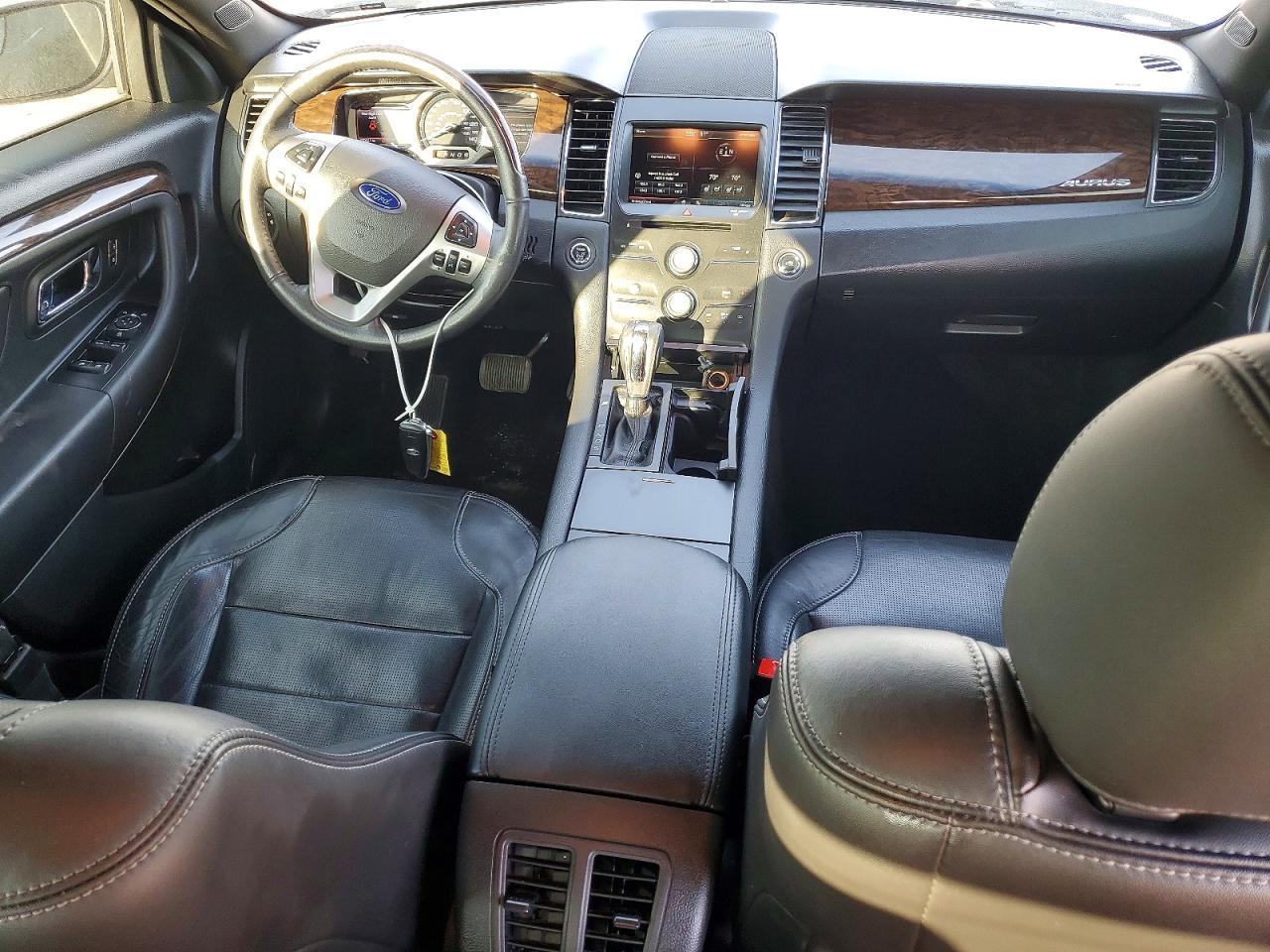 2015 FORD TAURUS LIMITED photo 8