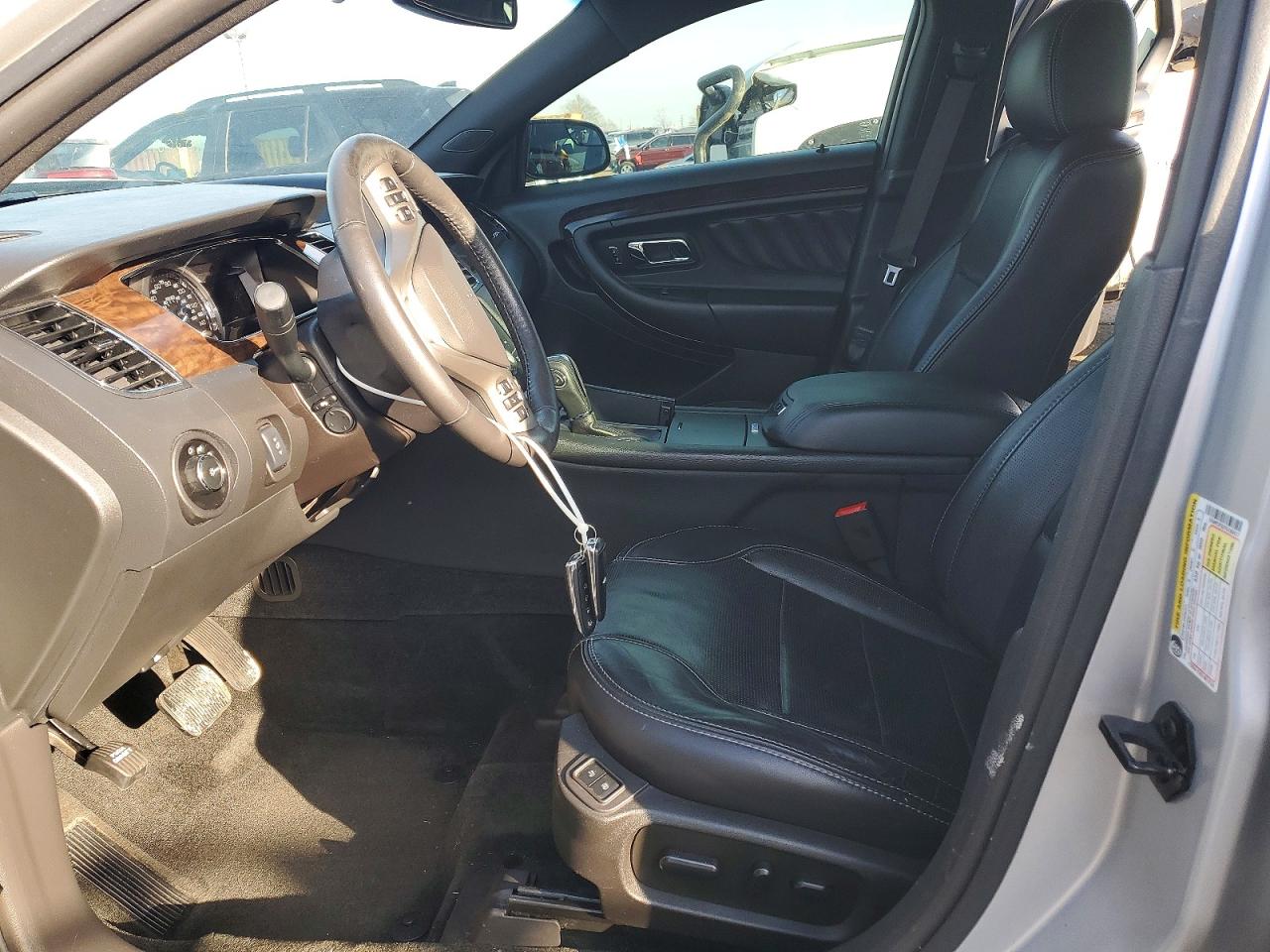 2015 FORD TAURUS LIMITED photo 7