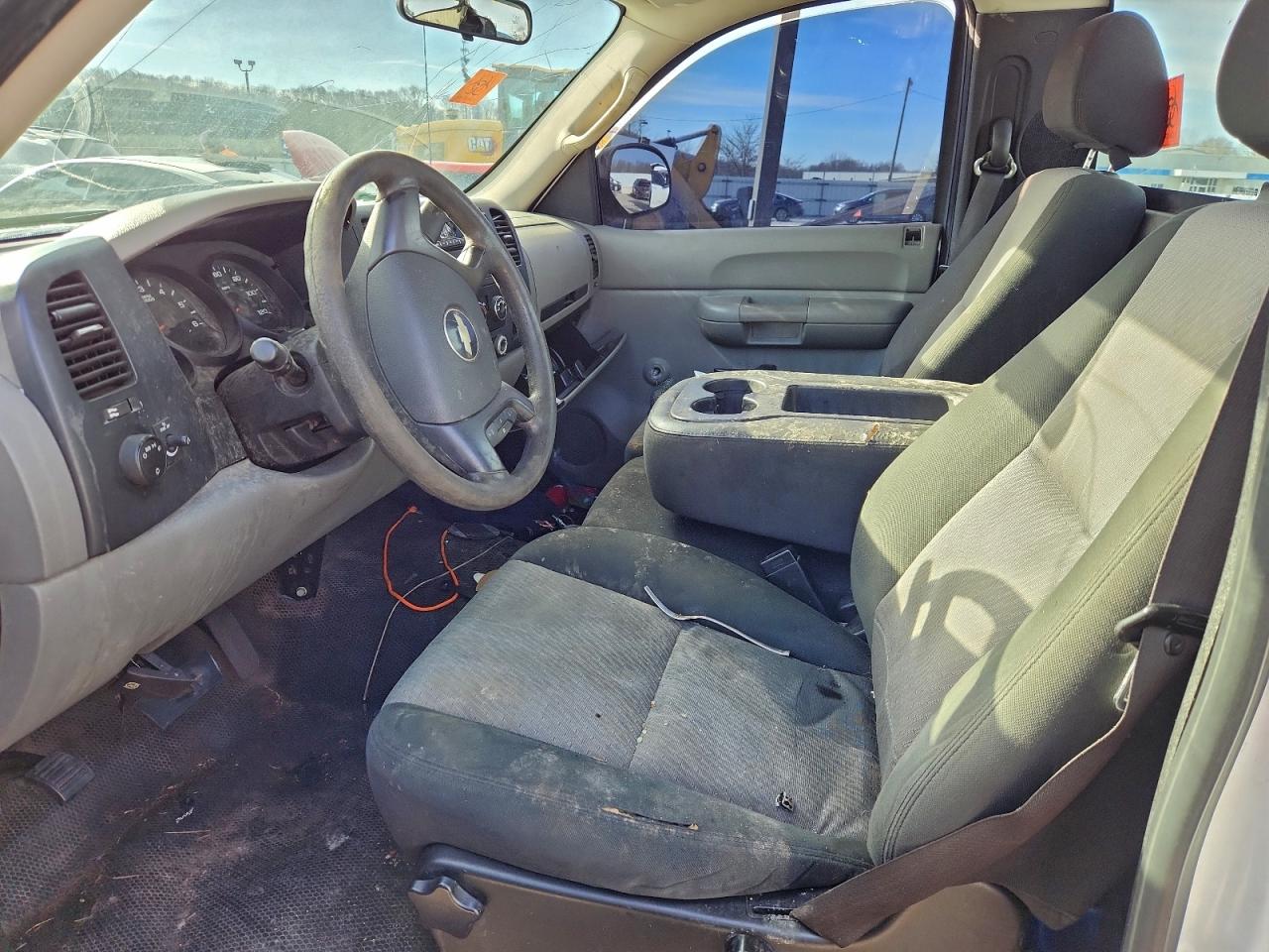 2009 CHEVROLET SILVERADO C1500 photo 7
