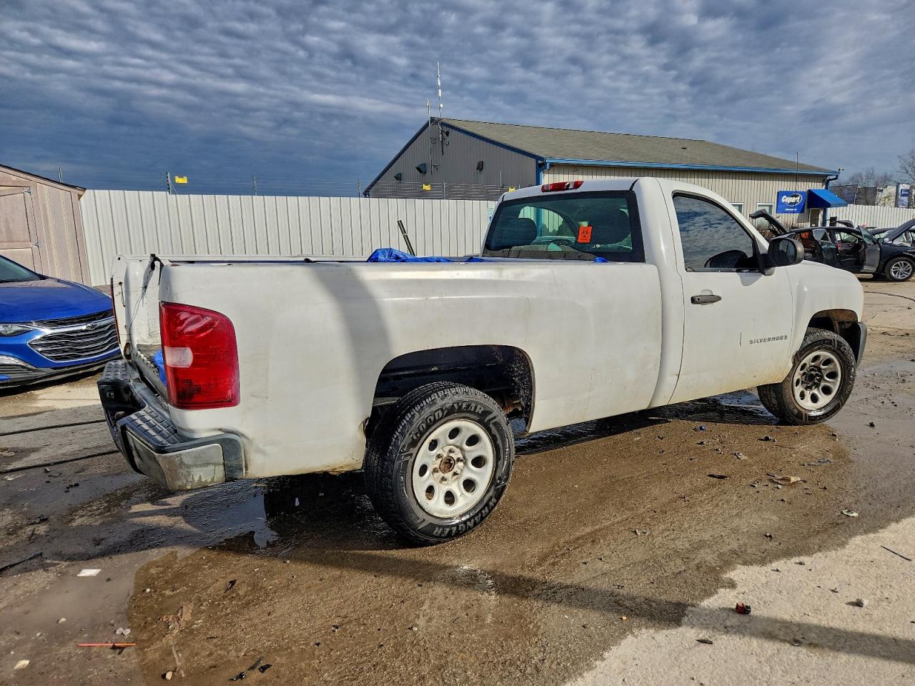 2009 CHEVROLET SILVERADO C1500 photo 3
