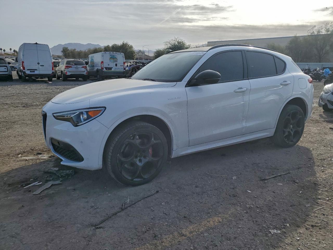 2022 ALFA ROMEO STELVIO