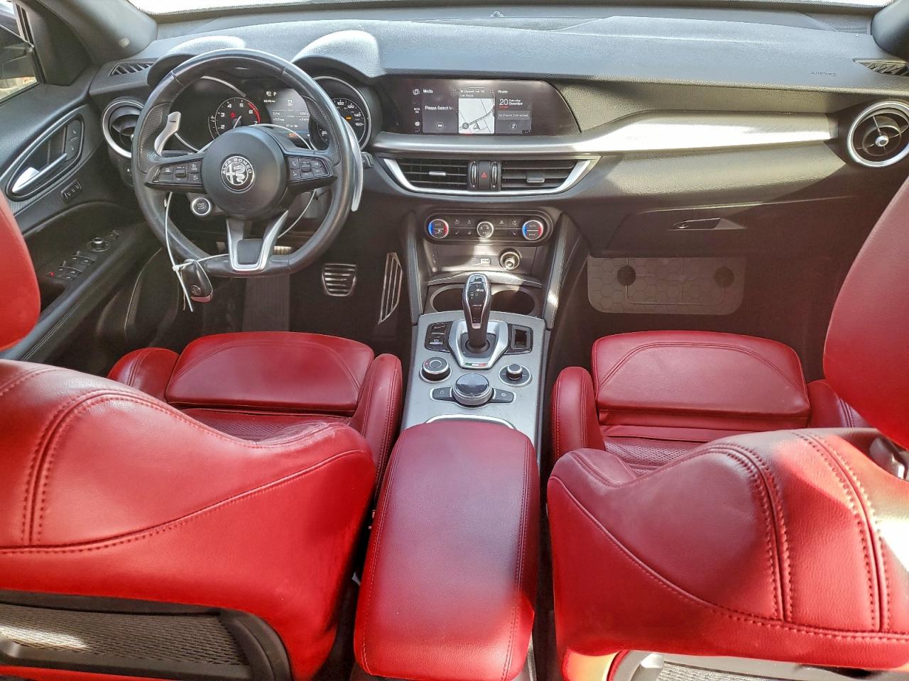 2022 ALFA ROMEO STELVIO TI photo 8
