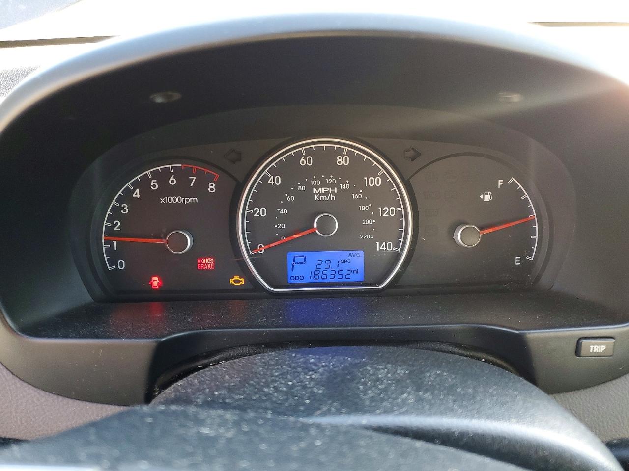 2010 HYUNDAI ELANTRA BLUE photo 25