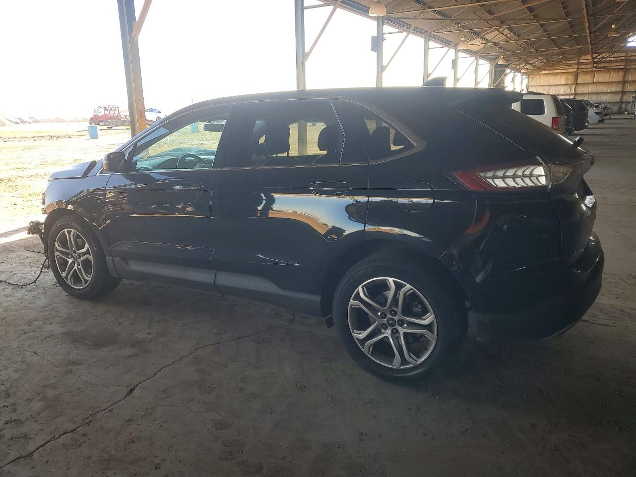 2017 FORD EDGE TITANIUM photo 2
