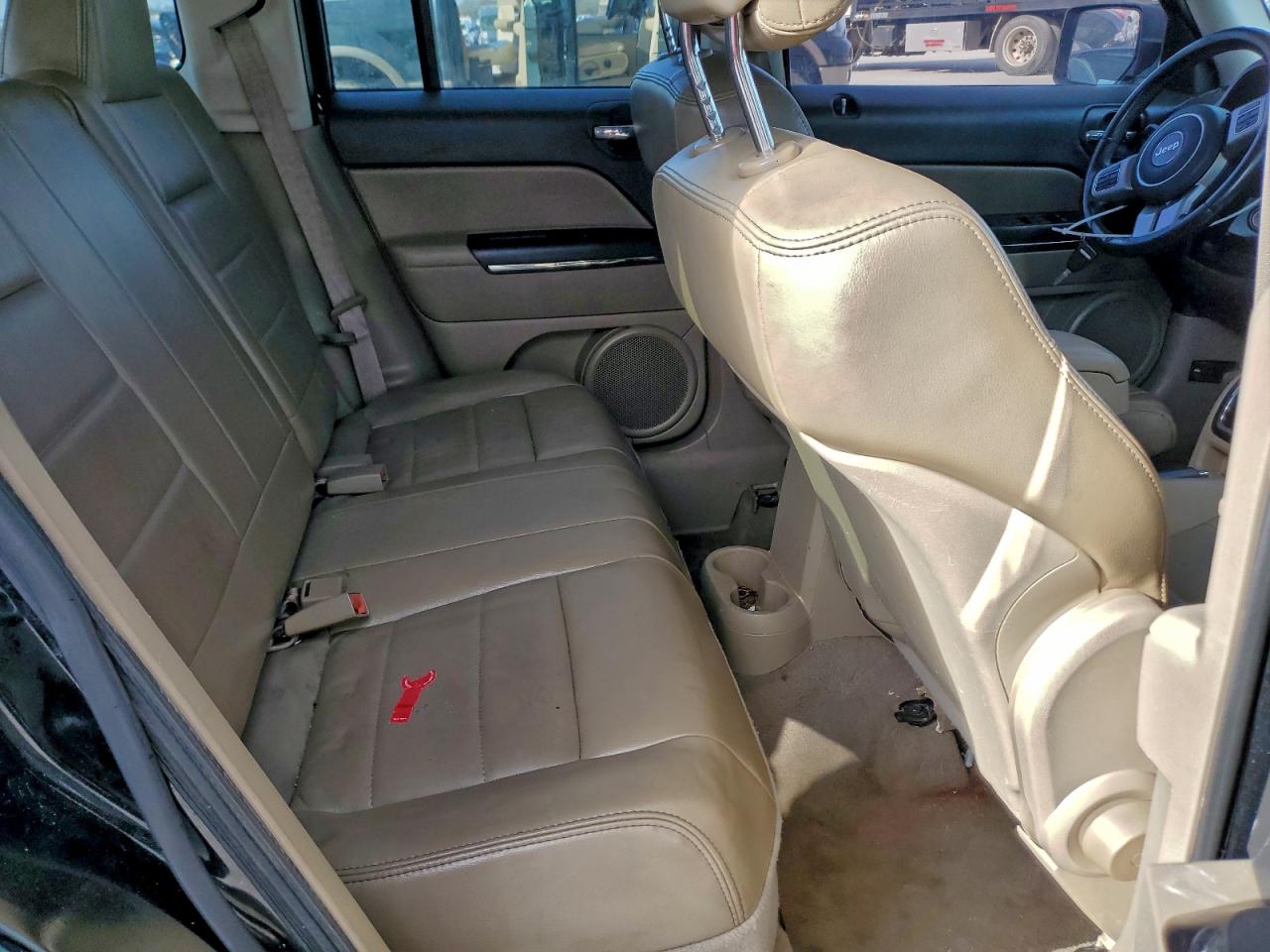 2012 JEEP PATRIOT LIMITED photo 10