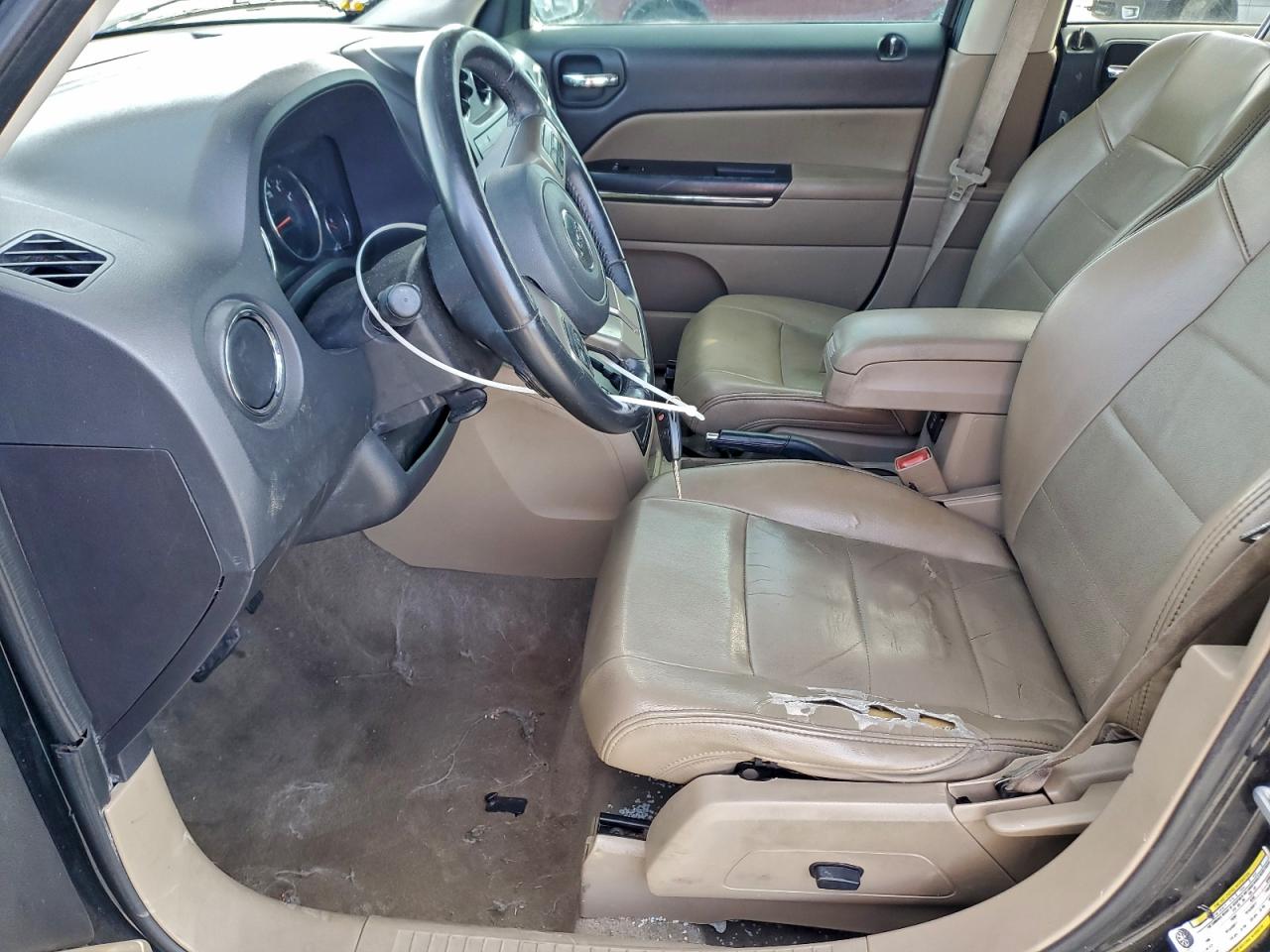 2012 JEEP PATRIOT LIMITED photo 7