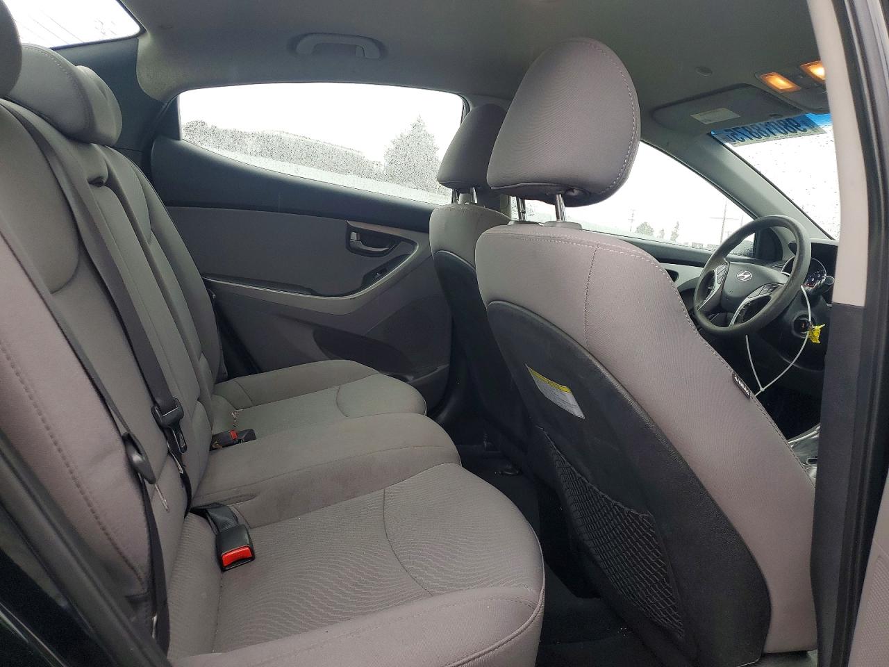 2015 HYUNDAI ELANTRA SE photo 10