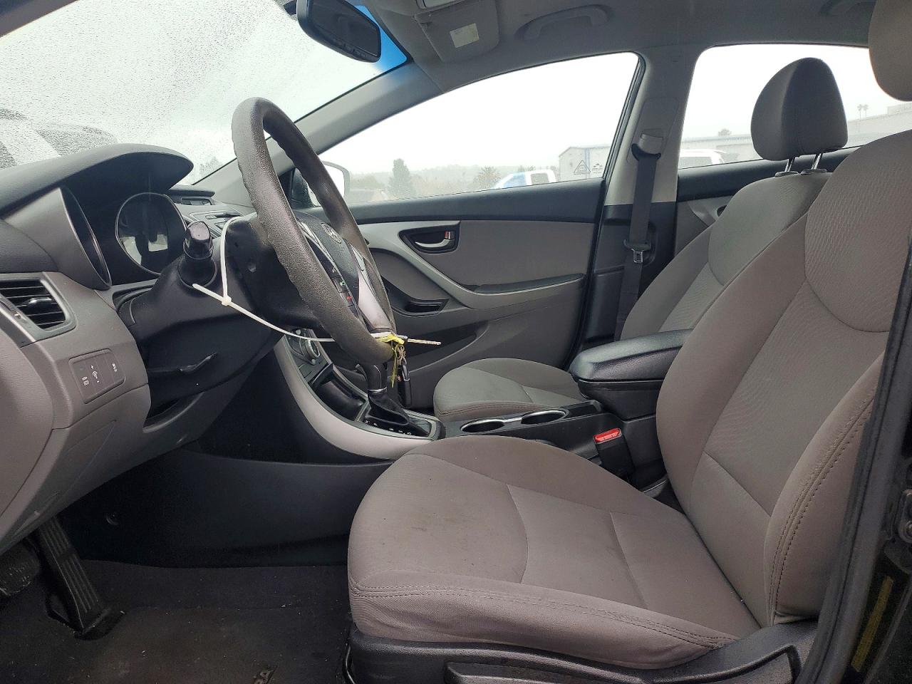 2015 HYUNDAI ELANTRA SE photo 7