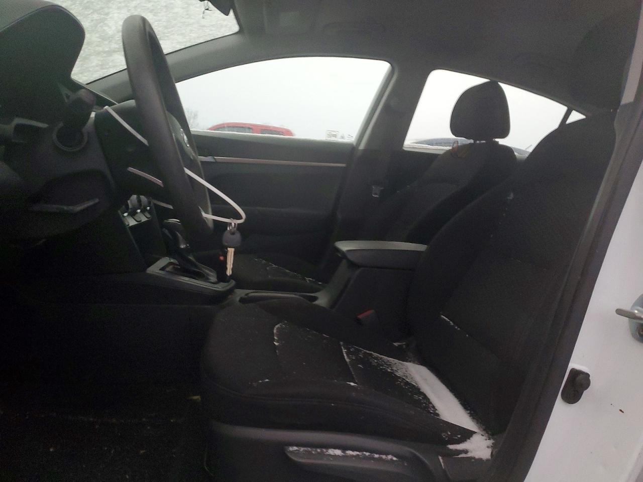 2019 HYUNDAI ELANTRA SE photo 7
