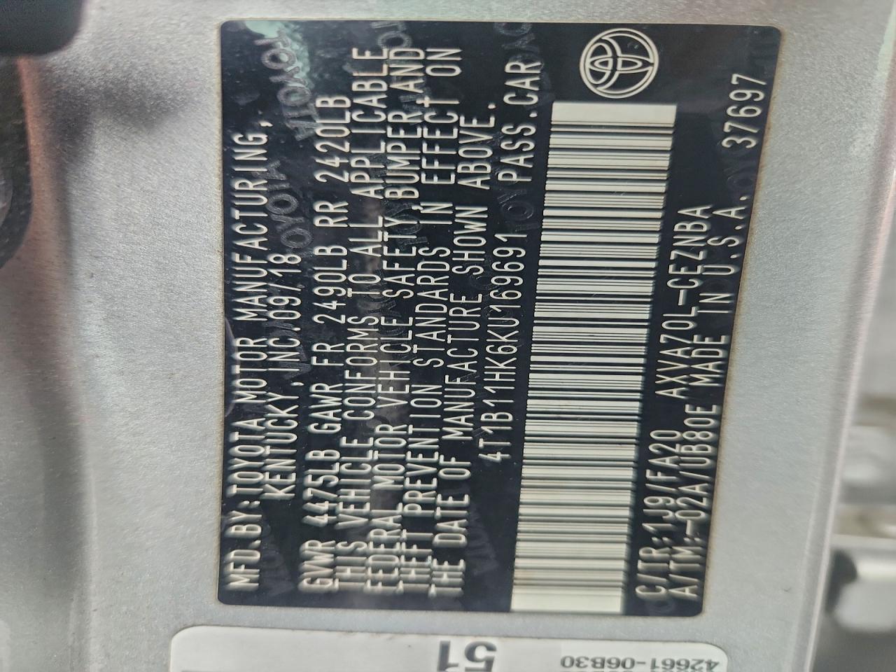 2019 TOYOTA CAMRY L photo 23