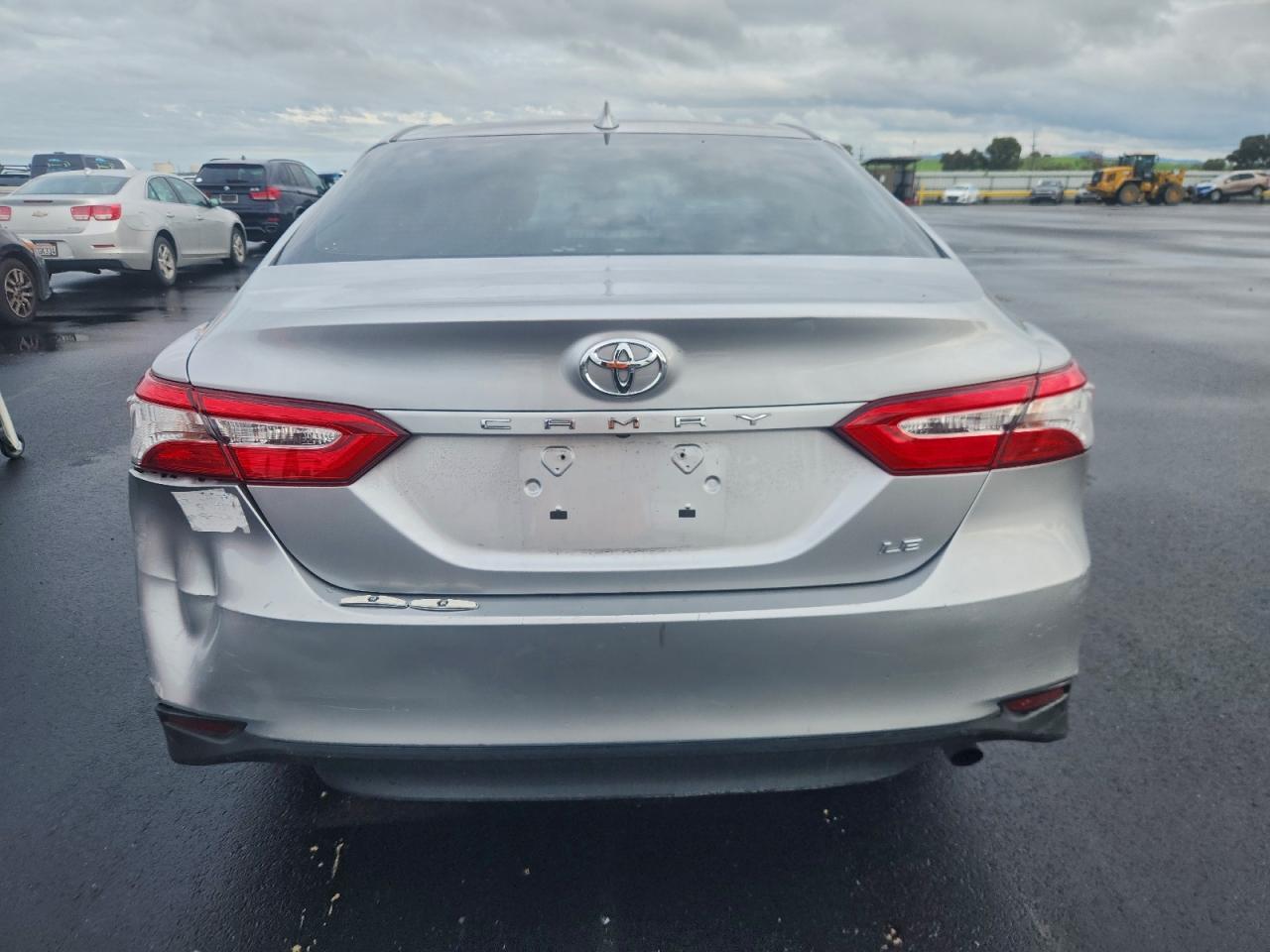 2019 TOYOTA CAMRY L photo 11