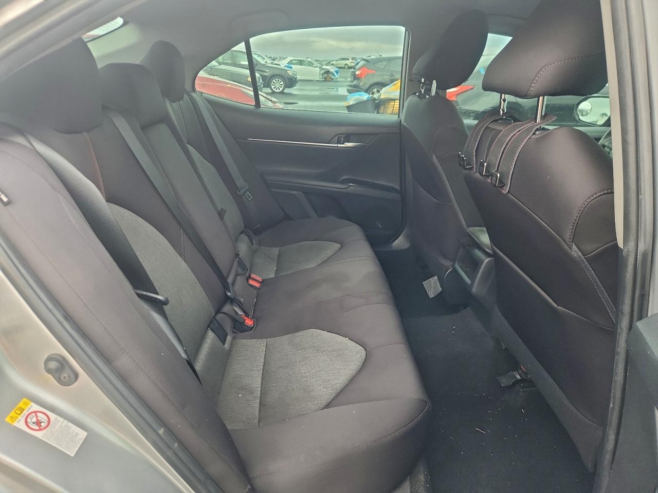 2019 TOYOTA CAMRY L photo 19