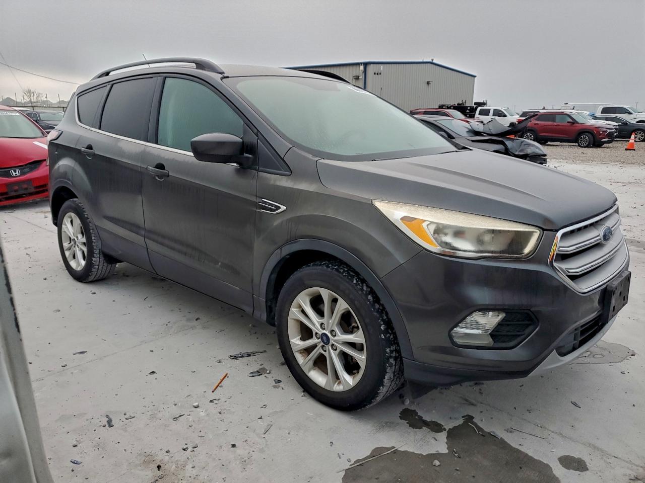2018 FORD ESCAPE SE photo 4