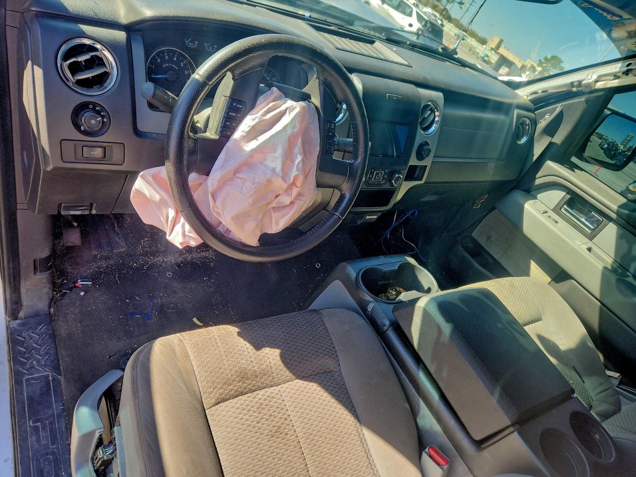 2014 FORD F150 SUPERCREW photo 8