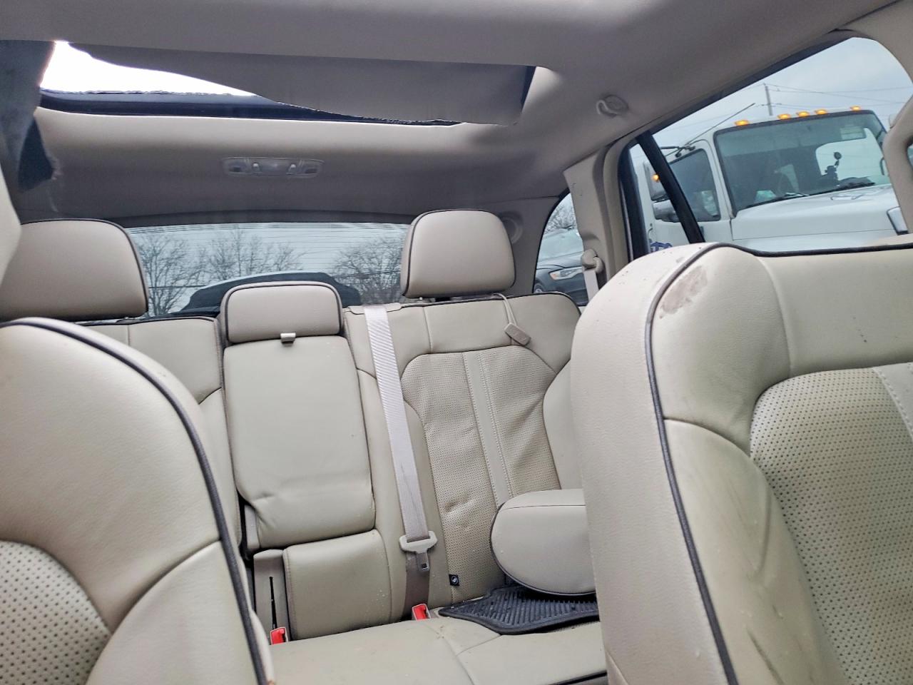 2015 LINCOLN TOWNHOUSE MKX photo 10