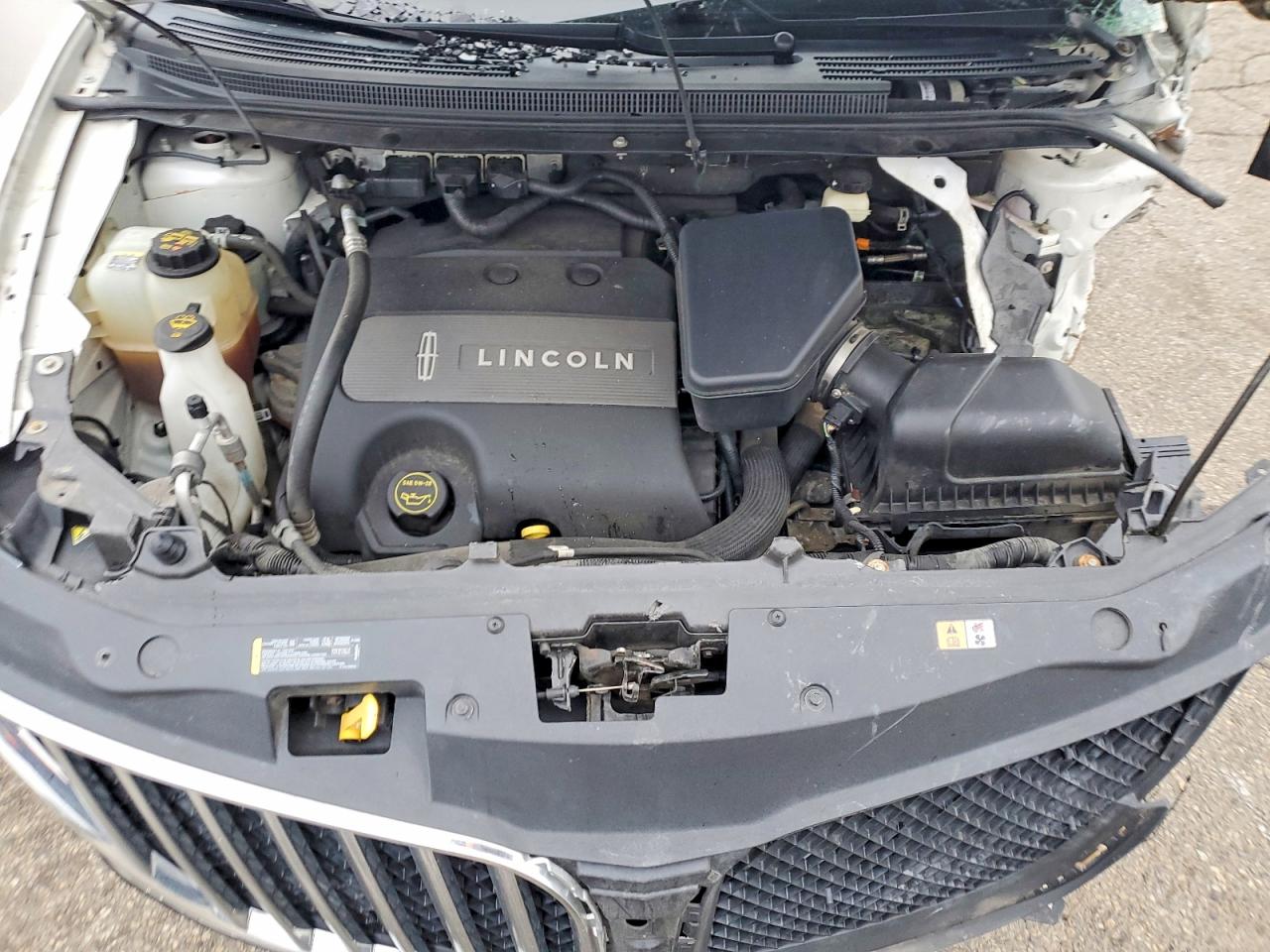 2015 LINCOLN TOWNHOUSE MKX photo 12