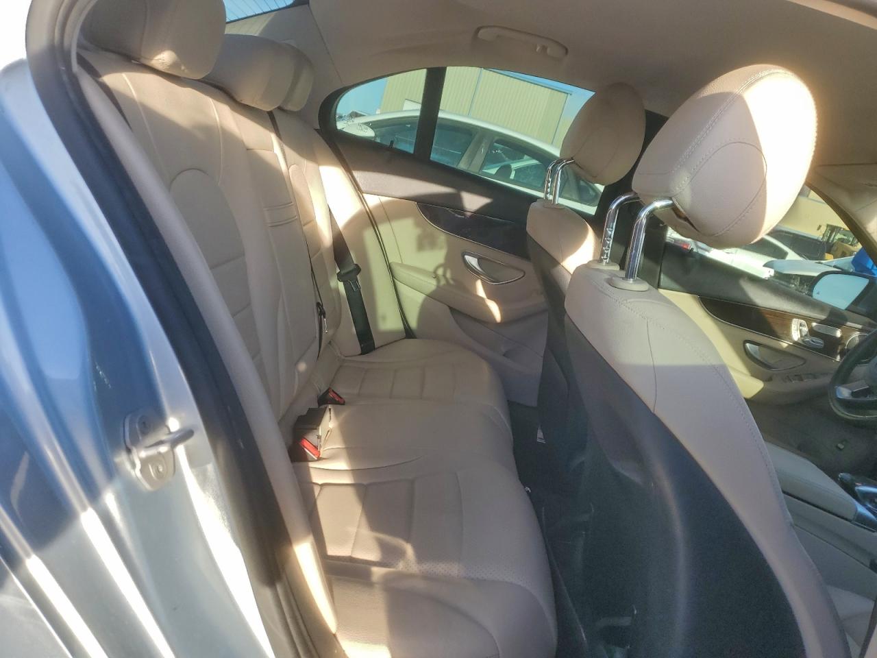 2015 MERCEDES-BENZ C 300 photo 10