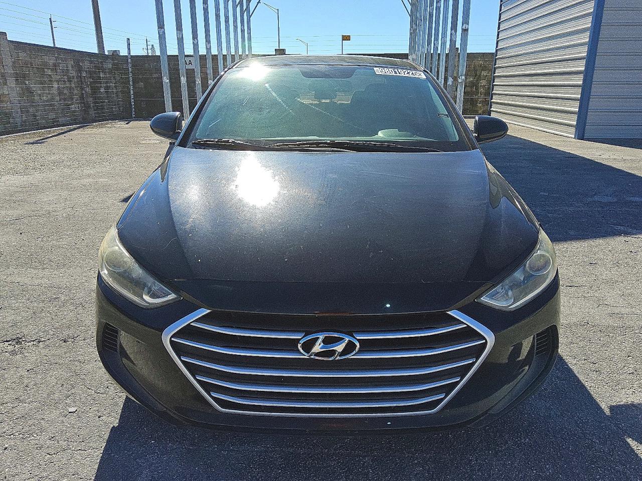 2017 HYUNDAI ELANTRA SE photo 5