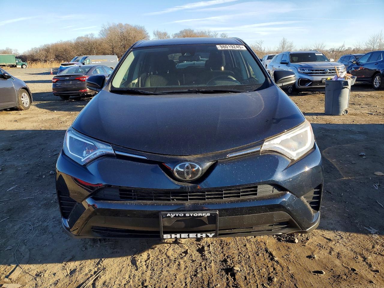 2018 TOYOTA RAV4 LE photo 5