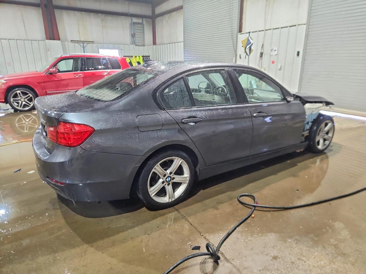 2015 BMW 320 I XDRIVE photo 3