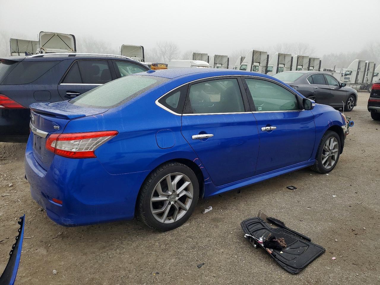 2015 NISSAN SENTRA S photo 3