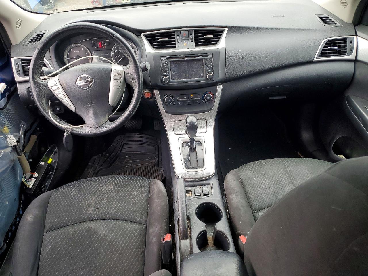 2015 NISSAN SENTRA S photo 8