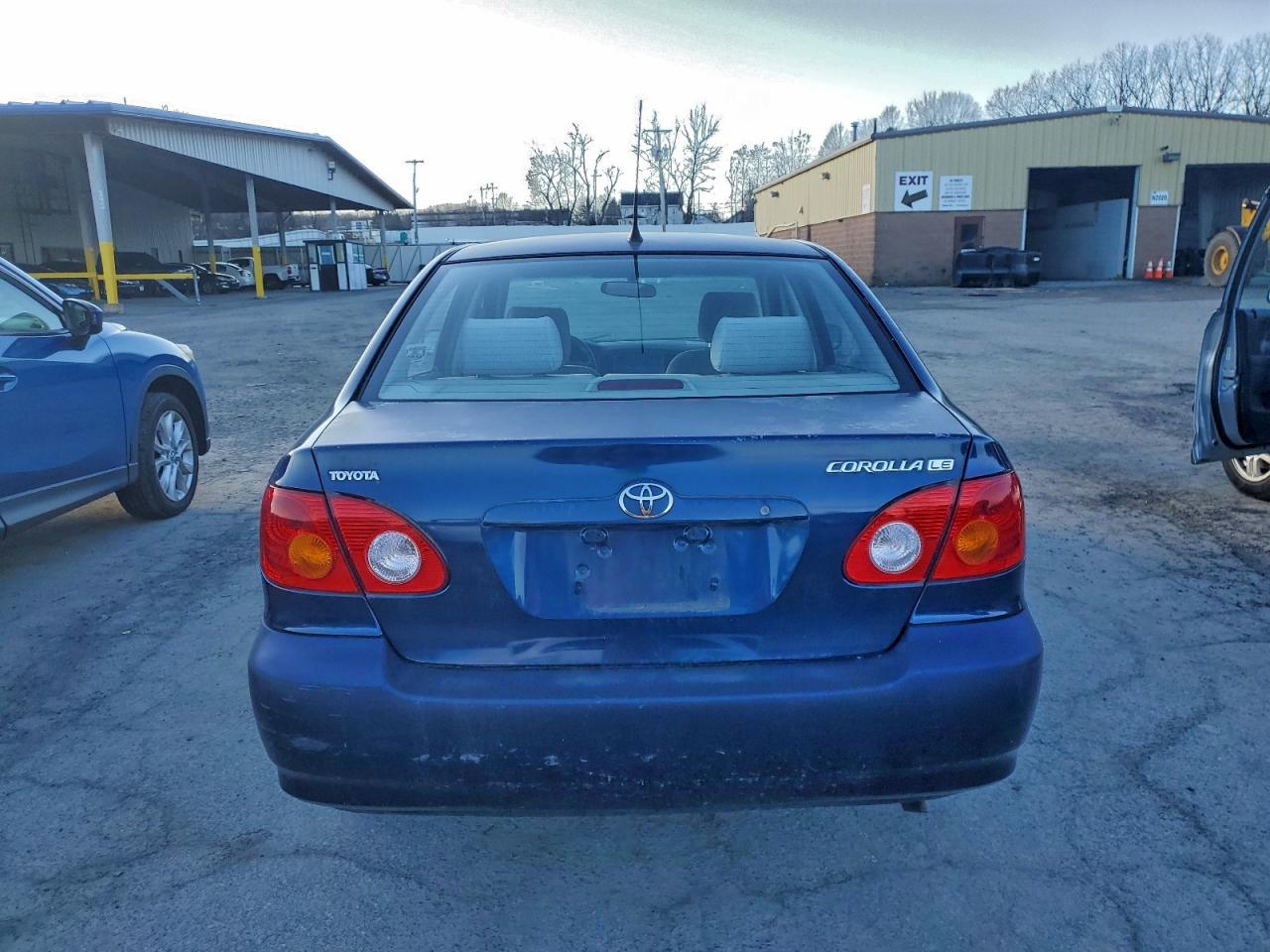 2003 TOYOTA COROLLA CE photo 6